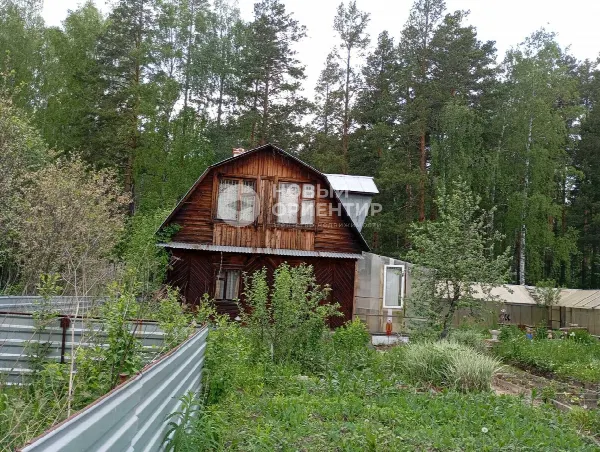 Дача, 70 м², участок 6.3 сот.