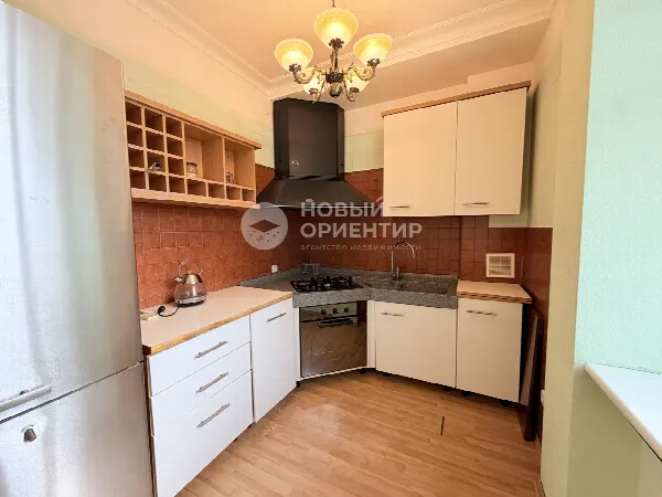 3-комн. квартира, 72.8 м², 4/5 эт.
