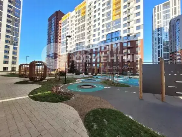 1-комн. квартира, 37.5 м², 13/24 эт.