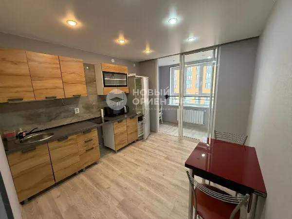 3-комн. квартира, 53.8 м², 24/35 эт.