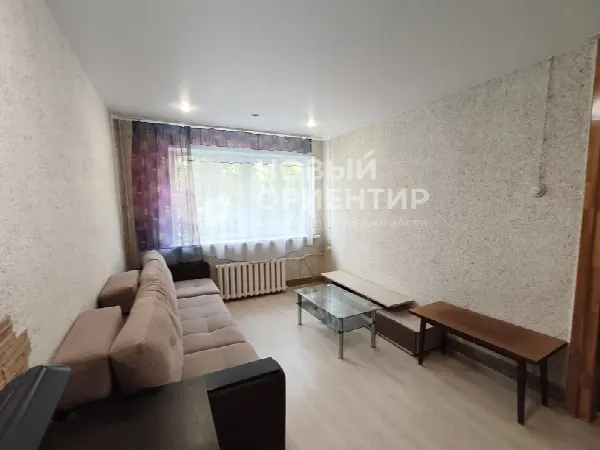 3-комн. квартира, 55.8 м², 4/6 эт.