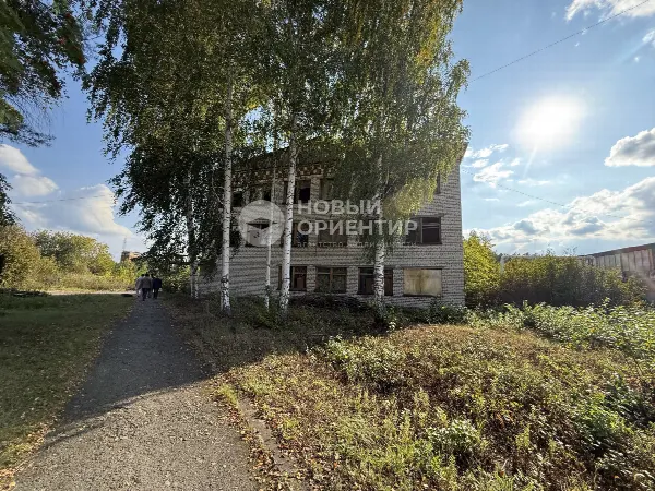 Коммерческое помещение, 3000 м²
