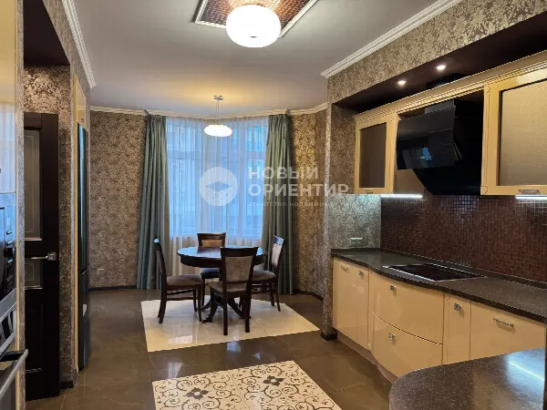 3-комн. квартира, 115.6 м², 3/26 эт.