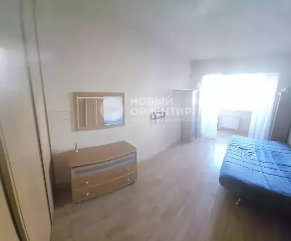 2-комн. квартира, 42.8 м², 2/5 эт.