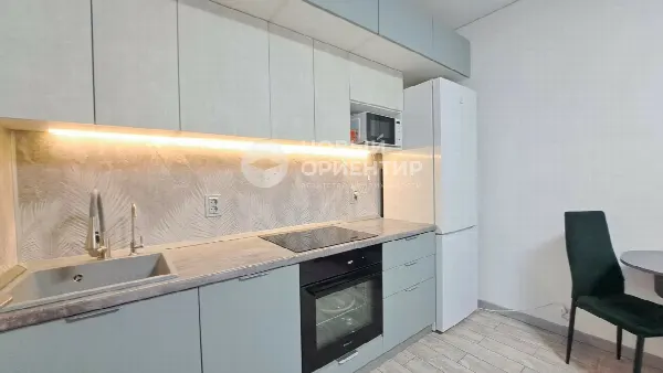 2-комн. квартира, 50 м², 14/15 эт.