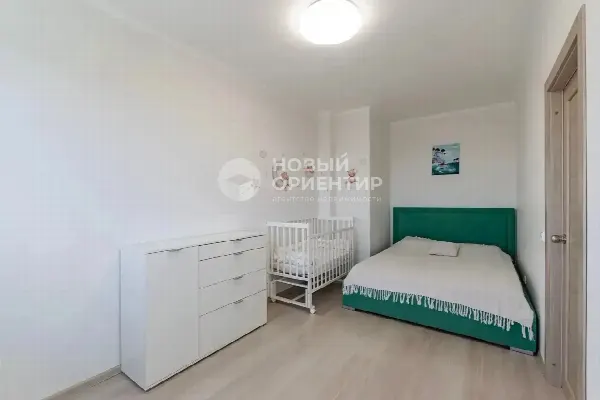 1-комн. квартира, 37.3 м², 20/25 эт.