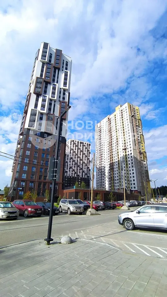2-комн. квартира, 65.2 м², 24/25 эт.