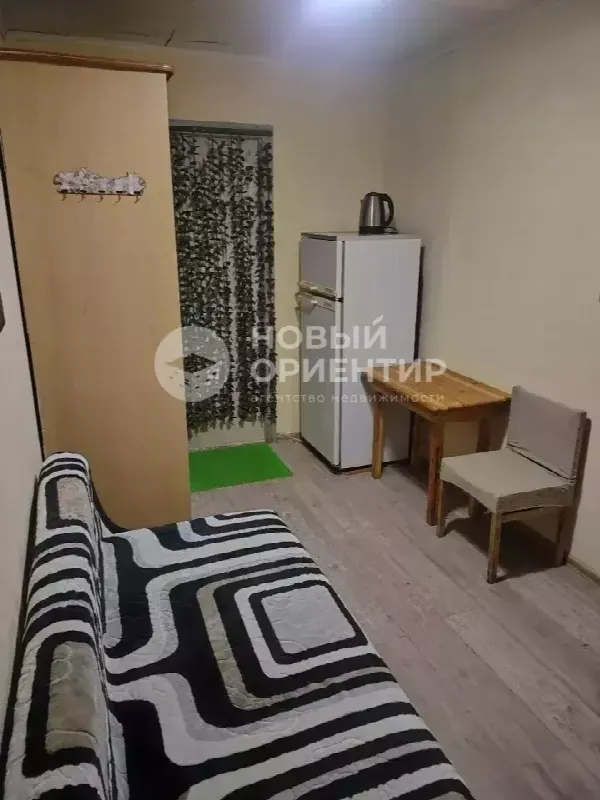 Комната, 9.3 м², 2/5 эт.
