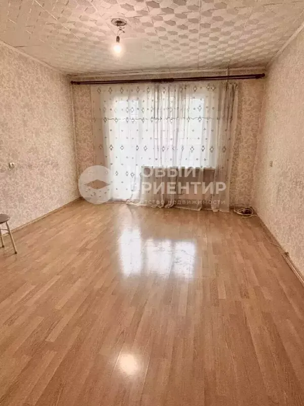 3-комн. квартира, 64 м², 1/7 эт.