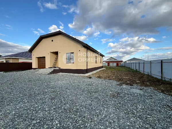 Дом, 145 м², участок 10 сот.