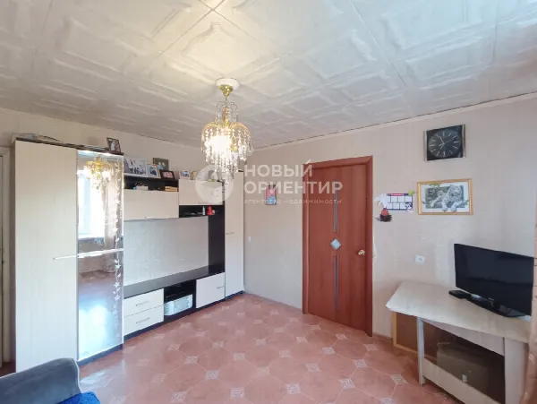 4-комн. квартира, 64.3 м², 3/9 эт.