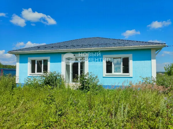 Коттедж, 147 м², участок 10 сот.