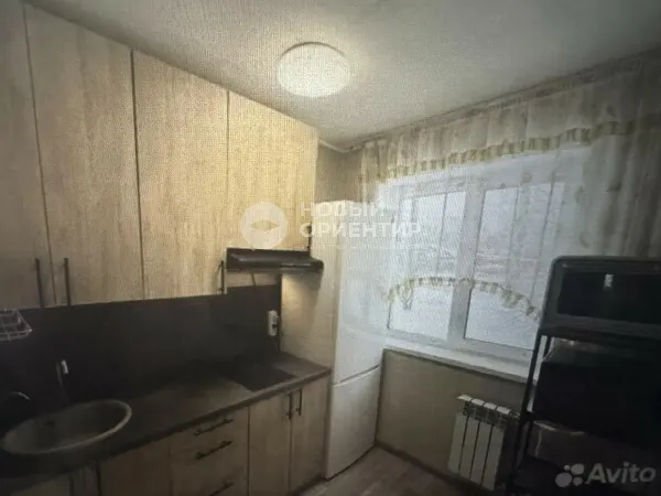 4-комн. квартира, 61 м², 1/5 эт.