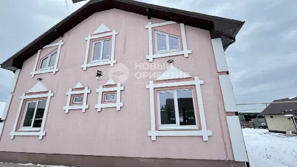 Дом, 204 м², участок 14.3 сот.