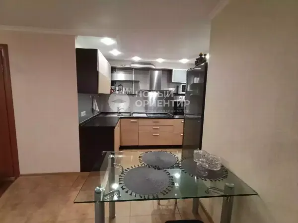 3-комн. квартира, 63 м², 12/14 эт.