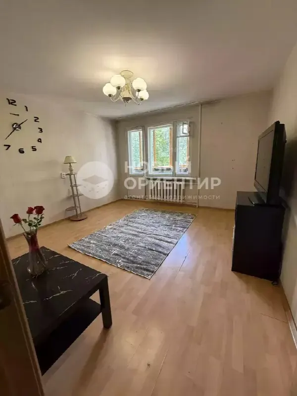 3-комн. квартира, 59 м², 2/5 эт.