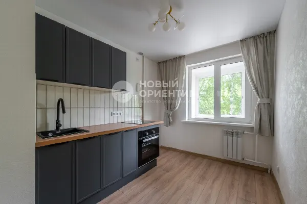 2-комн. квартира, 48.5 м², 2/12 эт.