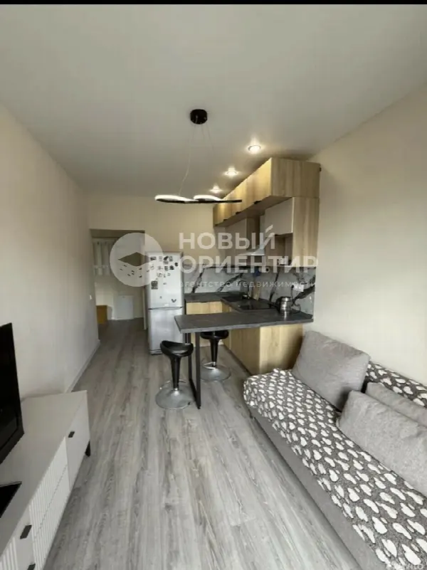 1-комн. квартира, 40 м², 2/4 эт.
