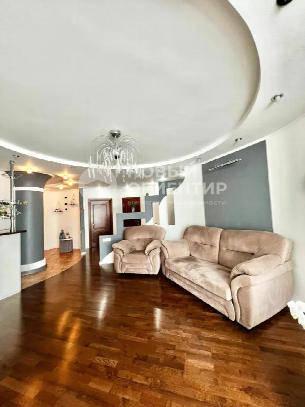 4-комн. квартира, 115 м², 9/16 эт.
