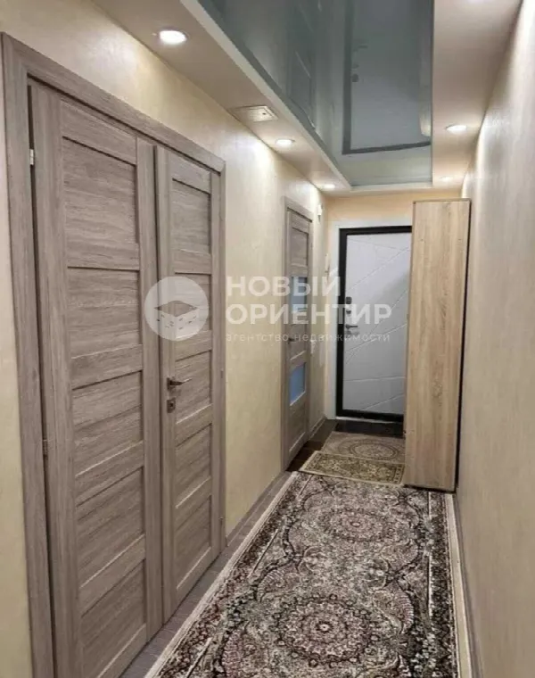 3-комн. квартира, 57.9 м², 1/9 эт.
