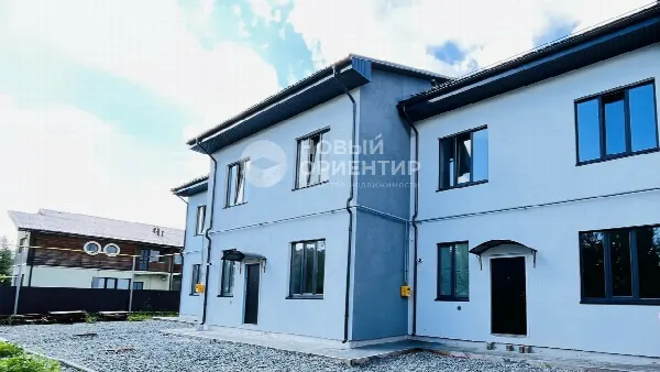 Объект недвижимости, 235.7 м²