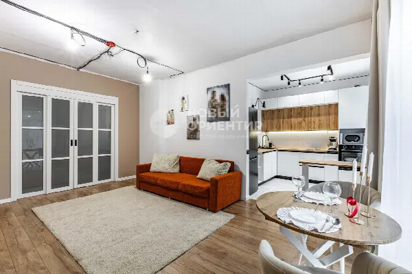 3-комн. квартира, 82.6 м², 4/4 эт.