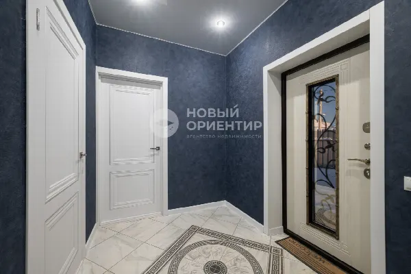 Коттедж, 185 м², участок 7 сот.