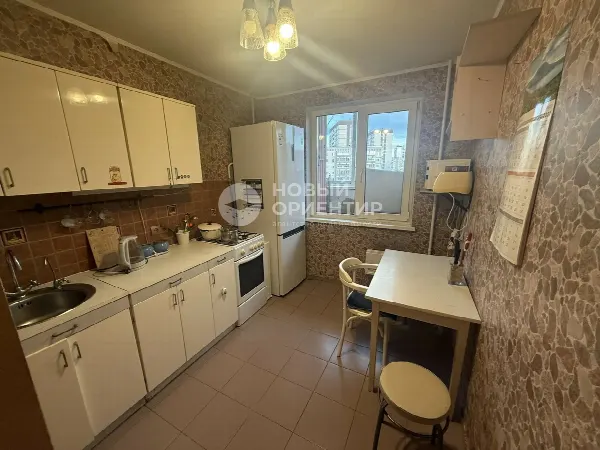2-комн. квартира, 49 м², 6/9 эт.