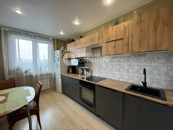 1-комн. квартира, 39 м², 12/15 эт.