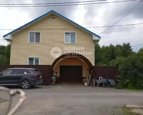 Дом, 198 м², участок 8.5 сот.