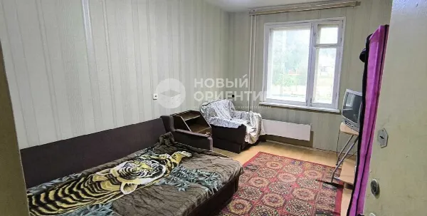 Комната, 10.9 м², 1/9 эт.