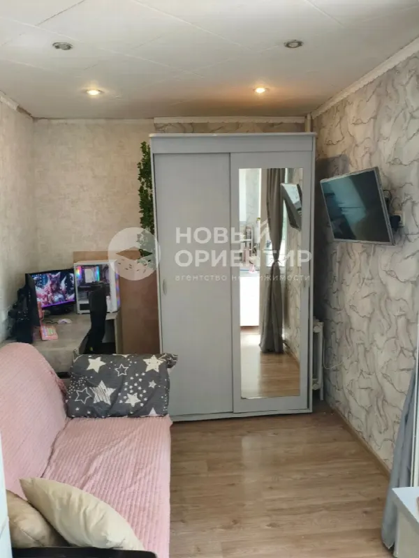 Комната, 13.5 м², 6/9 эт.