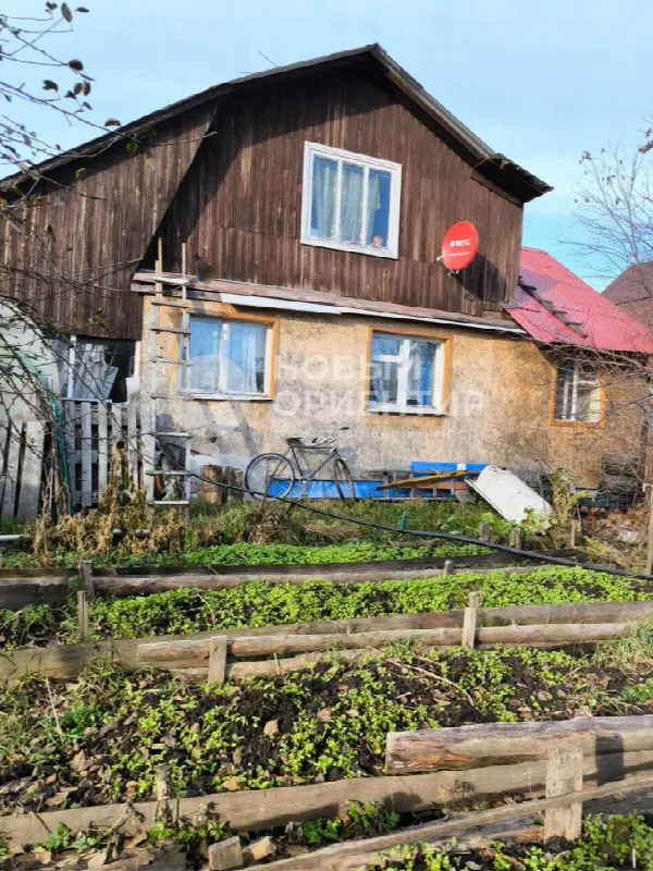 Дом, 72.6 м², участок 5.51 сот.