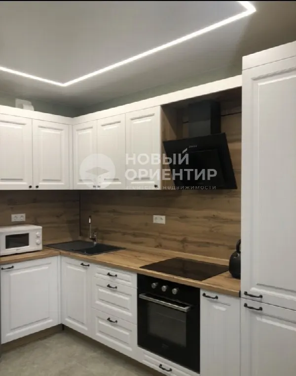 1-комн. квартира, 46 м², 7/13 эт.