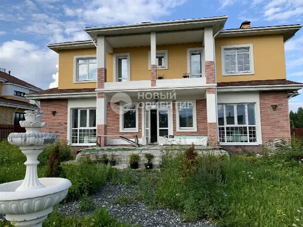 Коттедж, 350 м², участок 16 сот.