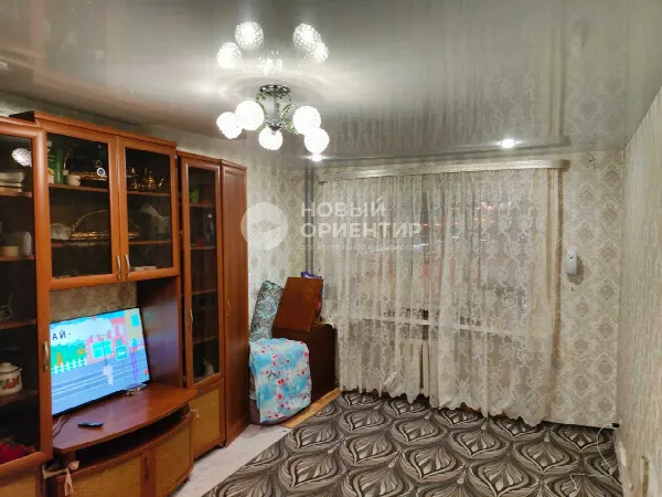 2-комн. квартира, 47.1 м², 2/6 эт.