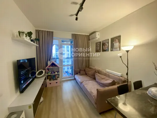2-комн. квартира, 49 м², 10/16 эт.