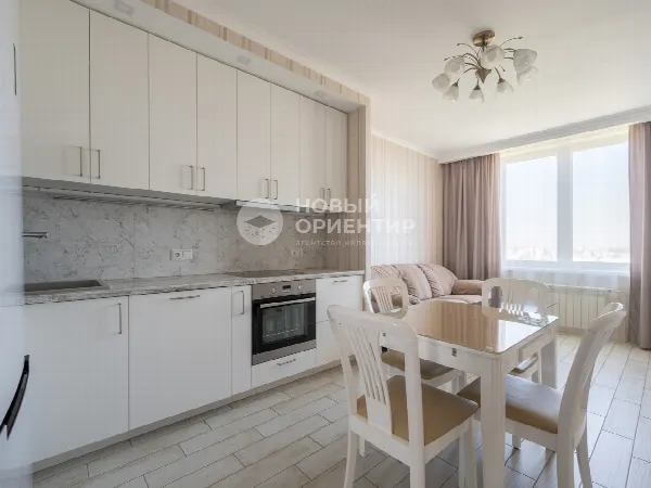2-комн. квартира, 84.1 м², 25/25 эт.
