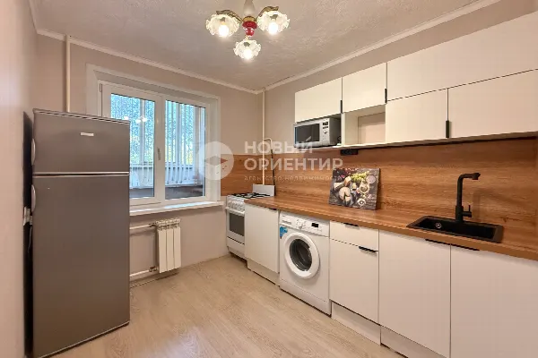 1-комн. квартира, 33.5 м², 3/9 эт.