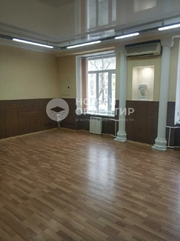 Коммерческое помещение, 94.4 м²