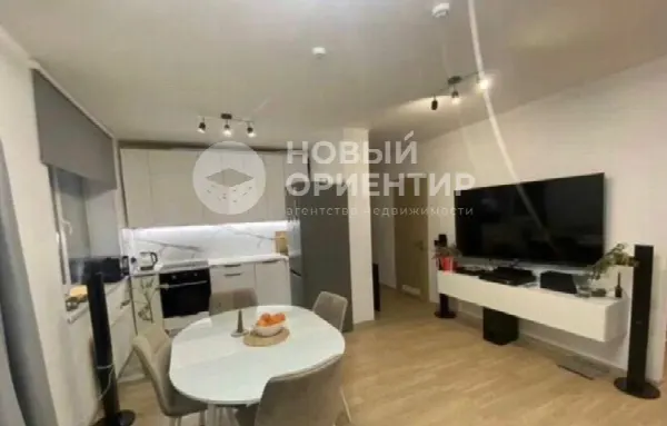4-комн. квартира, 90 м², 2/27 эт.