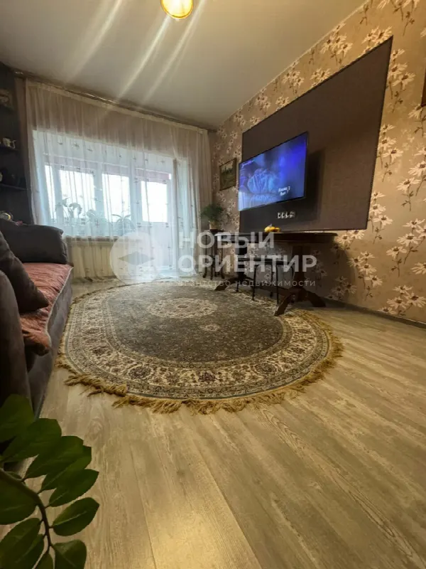 2-комн. квартира, 50.5 м², 5/10 эт.