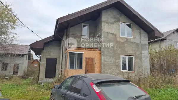 Дача, 121 м², участок 8.4 сот.