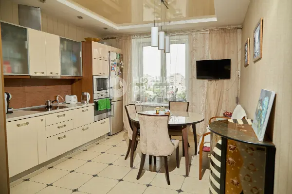 4-комн. квартира, 105.3 м², 10/14 эт.