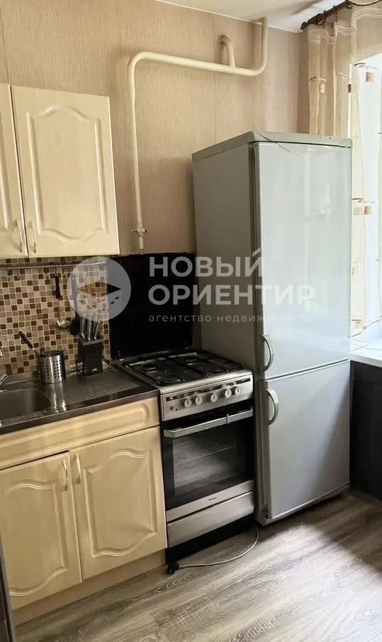 2-комн. квартира, 40.5 м², 1/4 эт.