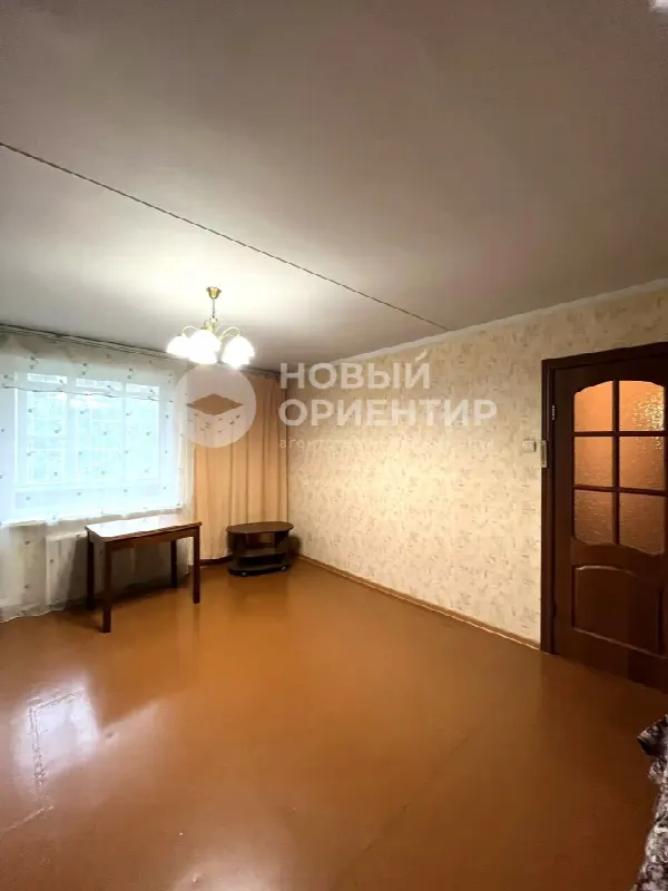 2-комн. квартира, 42.7 м², 2/9 эт.