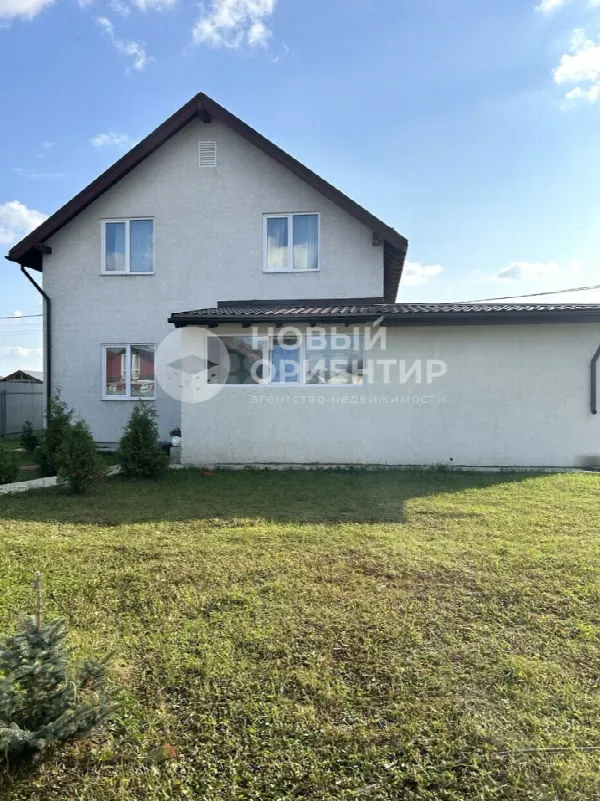 Дом, 136.5 м², участок 8 сот.